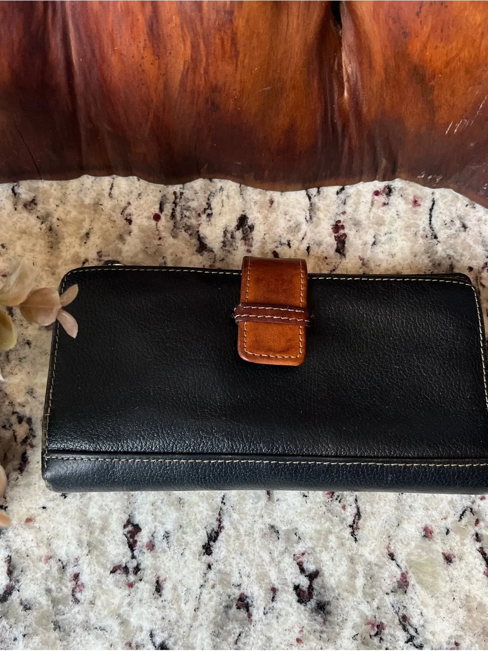 Ann Taylor Leather Wallet